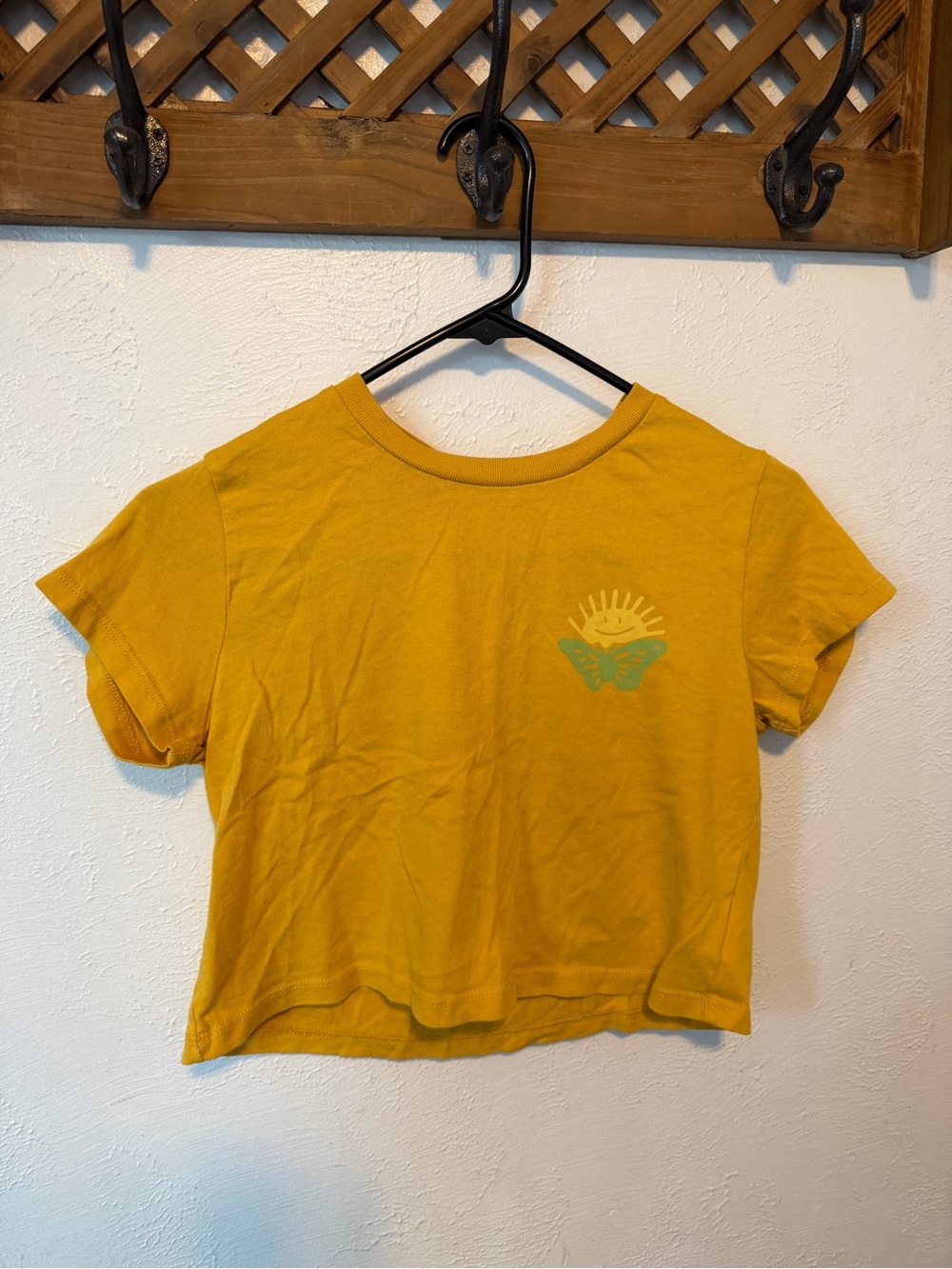Pura Vida Women's Graphic Crop Tee